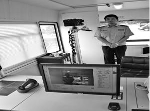 ���R����(d��ng)����(w��)��